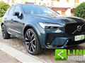 VOLVO XC60 B4 (d) AWD mhev automatico Ultimate Dark