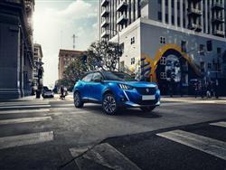 PEUGEOT 2008 BlueHDi 110 S&S Allure Pack