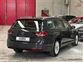 VOLKSWAGEN Passat Variant 2.0 TDI DSG Business BMT