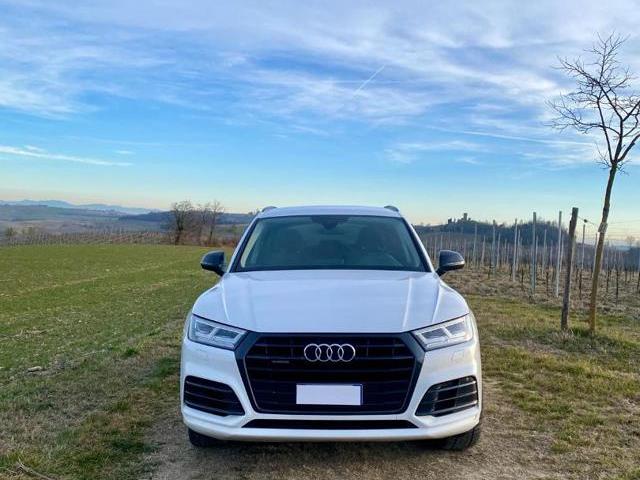 AUDI Q5 40 TDI quattro S tronic S line plus