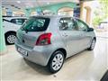 TOYOTA Yaris 1.3 5p. Sol