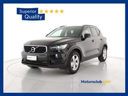 VOLVO XC40 T2 Geartronic Momentum Core