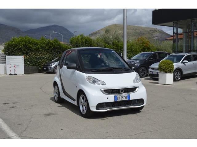 SMART FORTWO 800 40 kW coupé passion cdi