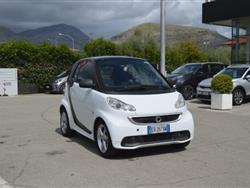 SMART FORTWO 800 40 kW coupé passion cdi