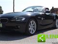 BMW Z4 ( E85 ) 2.2i roadster con interni in pelle rossa