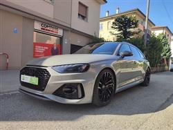 AUDI A4 AVANT carbon pack