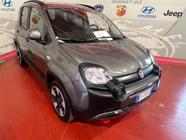 FIAT PANDA 1.0 FireFly S&S Hybrid City Cross