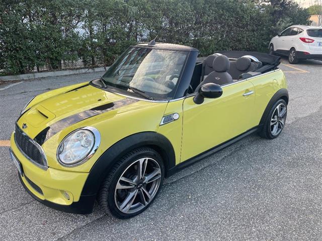 MINI Cabrio 1.6 16V Cooper S Cabrio