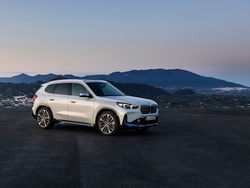 BMW iX1 30 xdrive X-Line