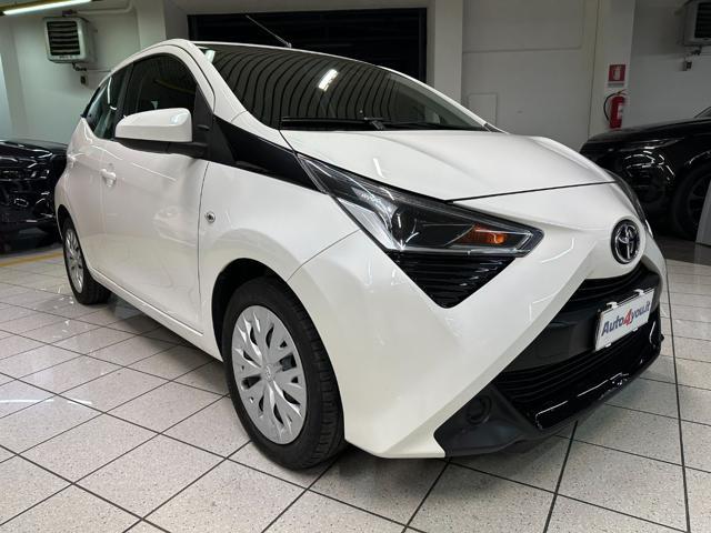 TOYOTA AYGO Connect 1.0 IVA ESP UNICOPR NEOPATENTATO