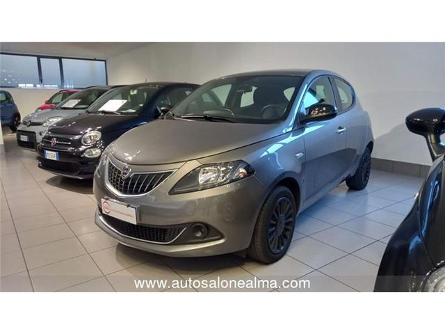 LANCIA YPSILON 1.0 FireFly 5 porte S&S Hybrid Silver