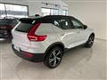 VOLVO XC40 RECHARGE HYBRID T5 Recharge Plug-in Hybrid R-design