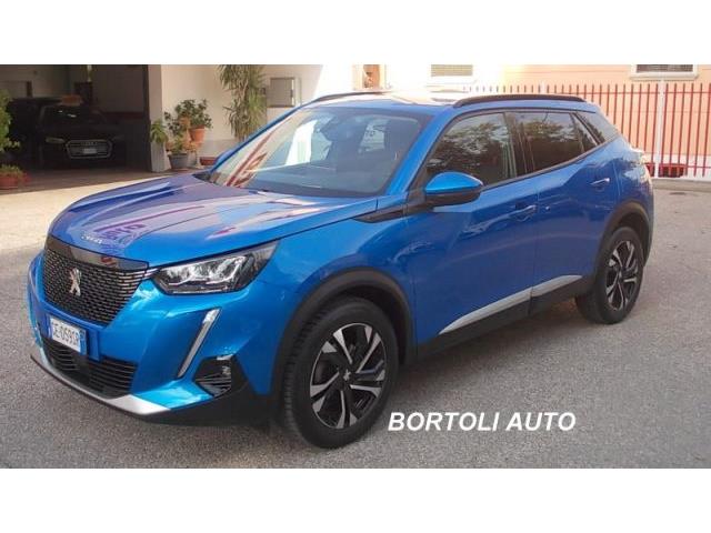 PEUGEOT 2008 BlueHDi 54.000 KM  ALLURE PACK CON NAVIGATORE