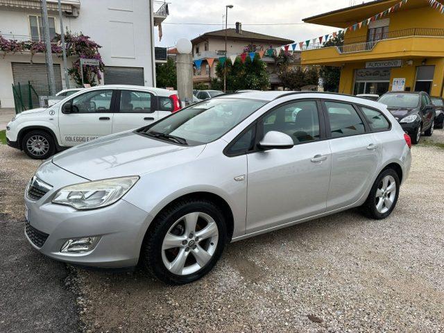 OPEL ASTRA 1.4 Turbo 140CV Sports Tourer GPL Tech Cosmo