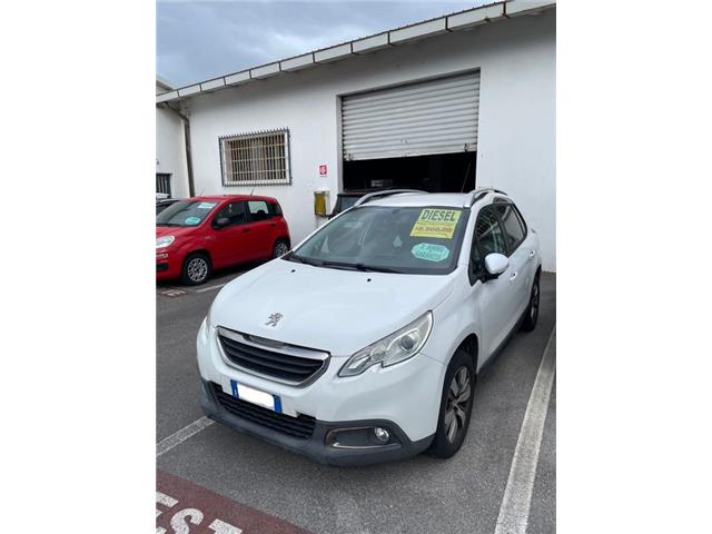 PEUGEOT 2008 (2013) BlueHDi 120 S&S Allure