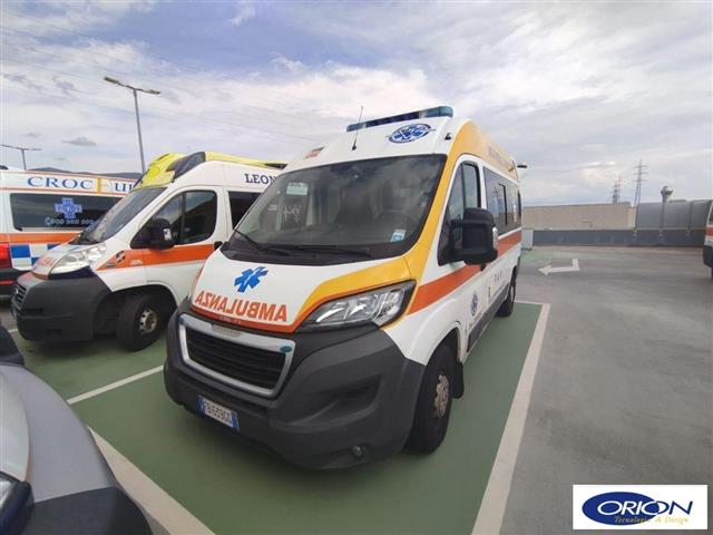 PEUGEOT BOXER AMBULANZA (3767) Boxer 330 2.0 BlueHDi/130CV FAP PC-TN Combi Comfort