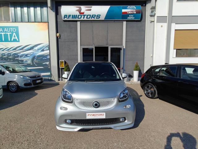 SMART FORTWO 90 0.9 Turbo twinamic Urbanrunner Passion BRABUS