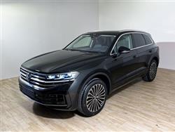 VOLKSWAGEN TOUAREG 3.0 V6 TSI eHybrid Elegance