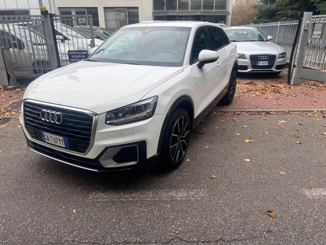 AUDI Q2 30 TDI S tronic Business