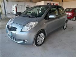 TOYOTA YARIS 1.0 5 porte Sol GPL