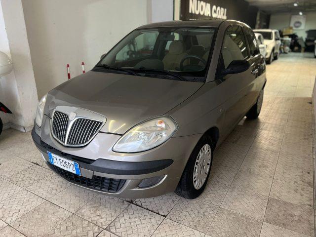 LANCIA YPSILON 1.2 Oro