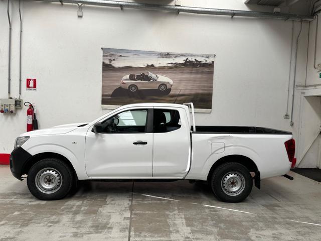 NISSAN NAVARA 2.3 dCi 4WD King Cab Visia