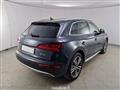 AUDI Q5 40 TDI quattro S tronic Business Sport