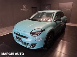 FIAT 600 HYBRID Hybrid DCT MHEV La Prima