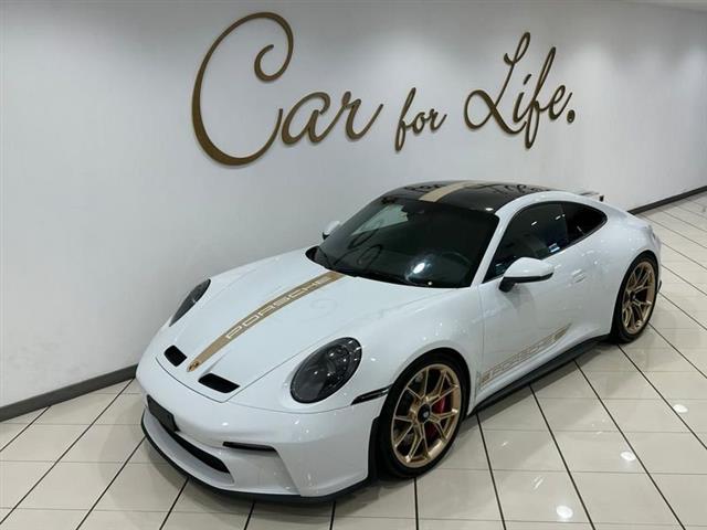 PORSCHE 911 GT3 Touring