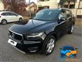 VOLVO XC40 T2 Geartronic Momentum