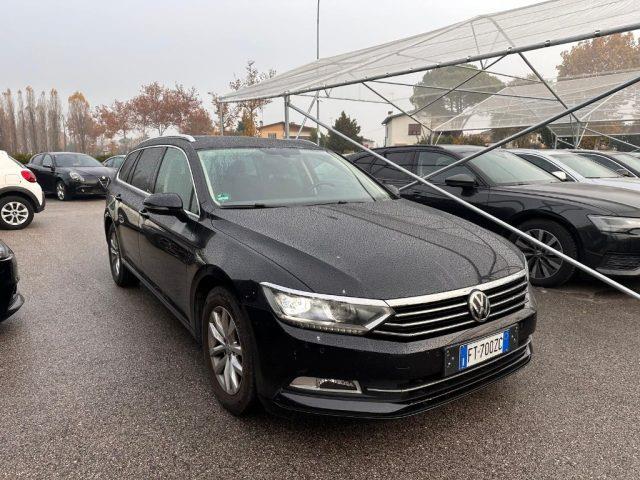 VOLKSWAGEN PASSAT 2.0 TDI Comfortline BlueMotion Technology