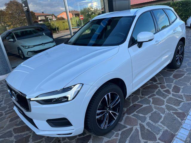 VOLVO XC60 B4 DIESEL GEARTRONIC MOMENTUM 197CV