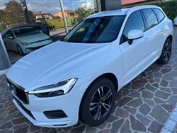 VOLVO XC60 B4 DIESEL GEARTRONIC MOMENTUM 197CV