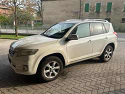 TOYOTA RAV4 2.2 D-4D 150 CV DPF PDC