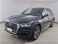 AUDI Q5 40 TDI quattro S tronic Business Sport