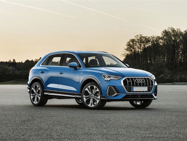 AUDI Q3 35 TFSI S tronic Business Advanced