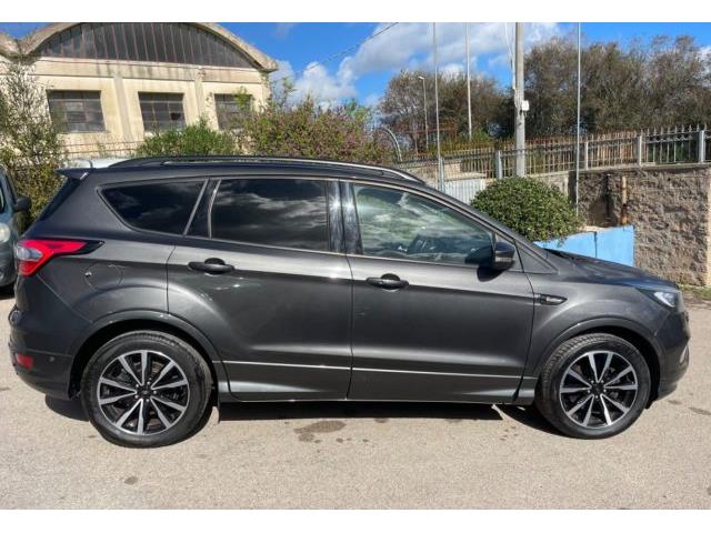 FORD KUGA (2012) 1.5 TDCI 120 CV ST-Line