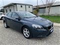 VOLVO V40 D2