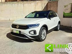 VOLKSWAGEN T-ROC 1.0 TSI Style