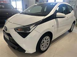 TOYOTA Aygo 1.0 x-cool 72cv