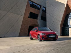 AUDI A3 SEDAN IV Sedan 30 2.0 tdi Business