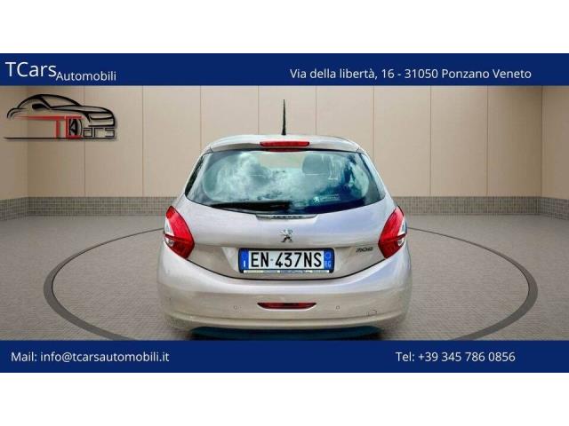 PEUGEOT 208 1.2 NEOPATENTATI - GARANZIA TCARS