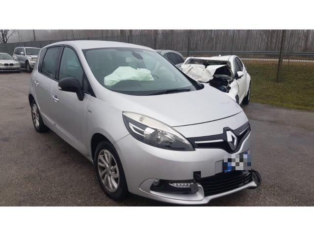 RENAULT SCENIC XMod 1.5 dCi 95CV Limited