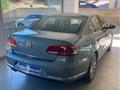 VOLKSWAGEN PASSAT 2.0 TDI Highline BlueM. Tech.