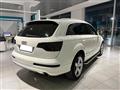 AUDI Q7 3.0 TDI  v6 240cv S-LINE