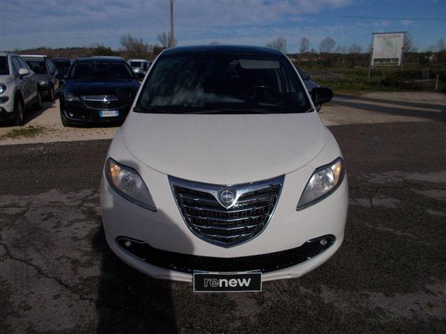 LANCIA Ypsilon 1.2 69 CV 5p. GPL Ecochic Gold