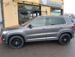 VOLKSWAGEN Tiguan 2.0 tsi R-Line 4motion dsg