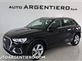 AUDI Q3 35 TDI S tronic Business Advanced