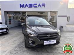 FORD KUGA (2012) 2.0 TDCI 120 CV S&S 2WD Powershift ST-Line