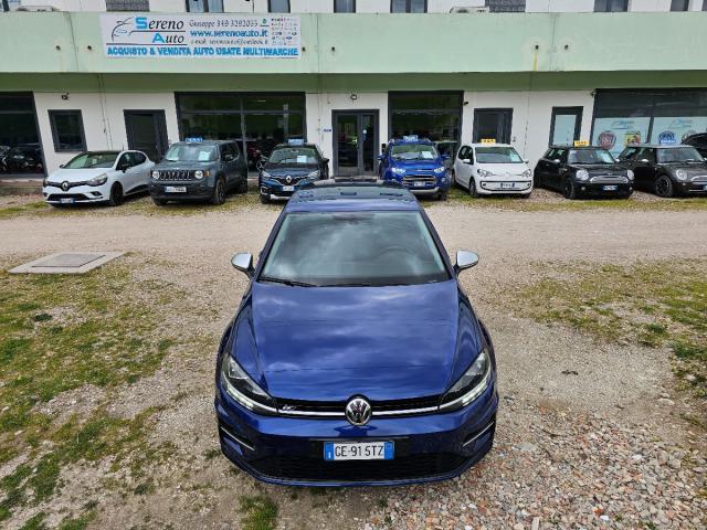 VOLKSWAGEN Golf 1.0 TSI 110CV 5p. R-Line